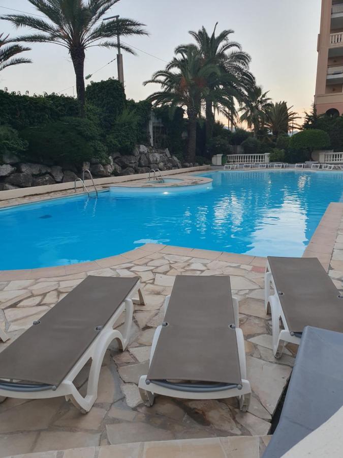 Appartement En Bord De Mer คานส์ ภายนอก รูปภาพ