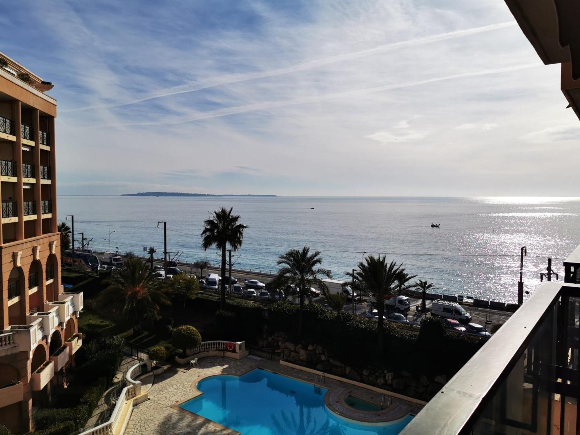 Appartement En Bord De Mer คานส์ ภายนอก รูปภาพ